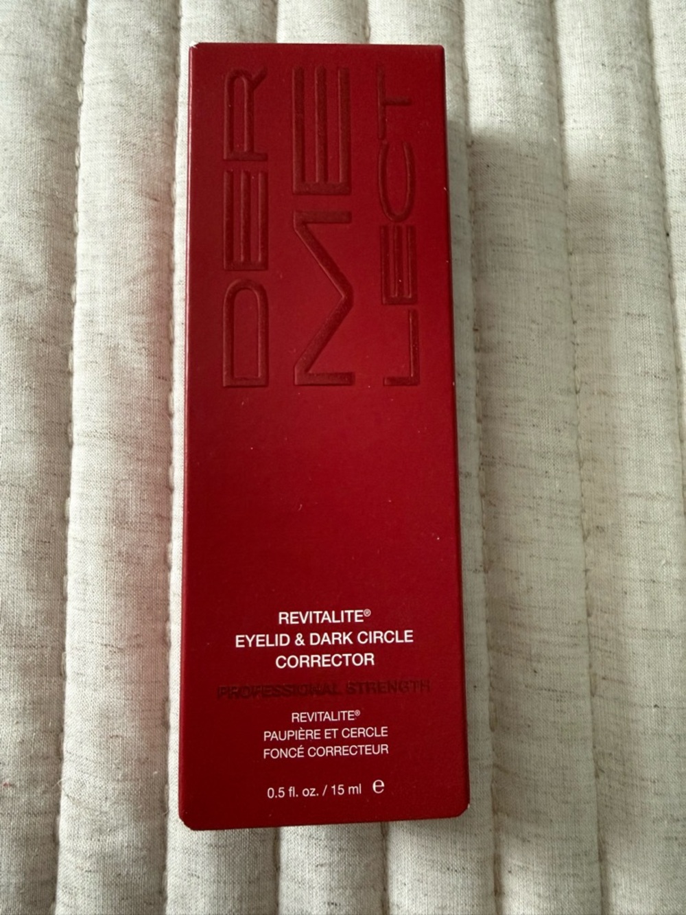 Dermelect Revitalite Eyelid & Dark Circle Corrector - Red Packaging